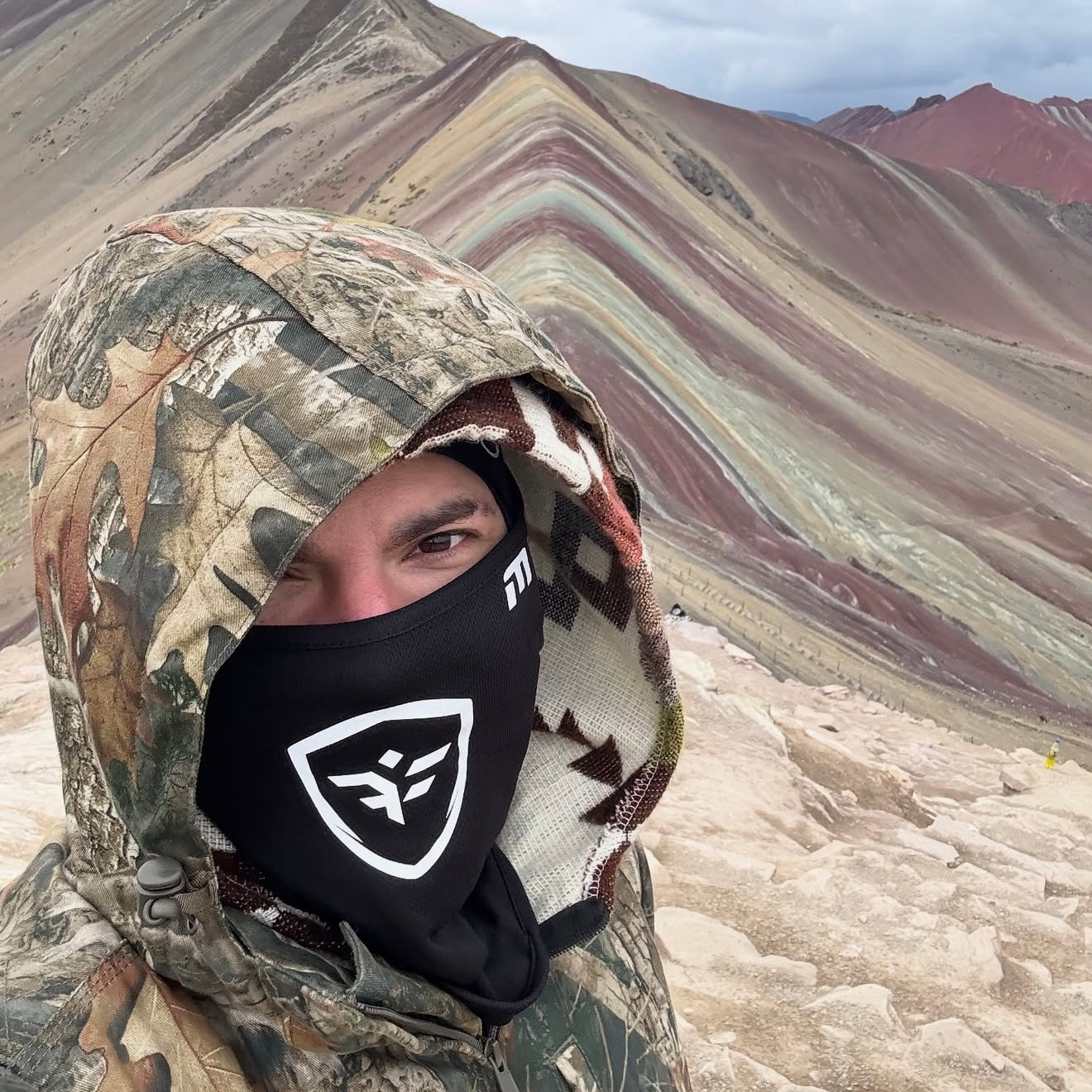 CVRBON VRMOR | MKU Reflective Balaclava